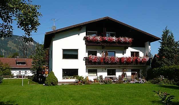 Ferienwohnungen Kathrein Reutte Exterior photo