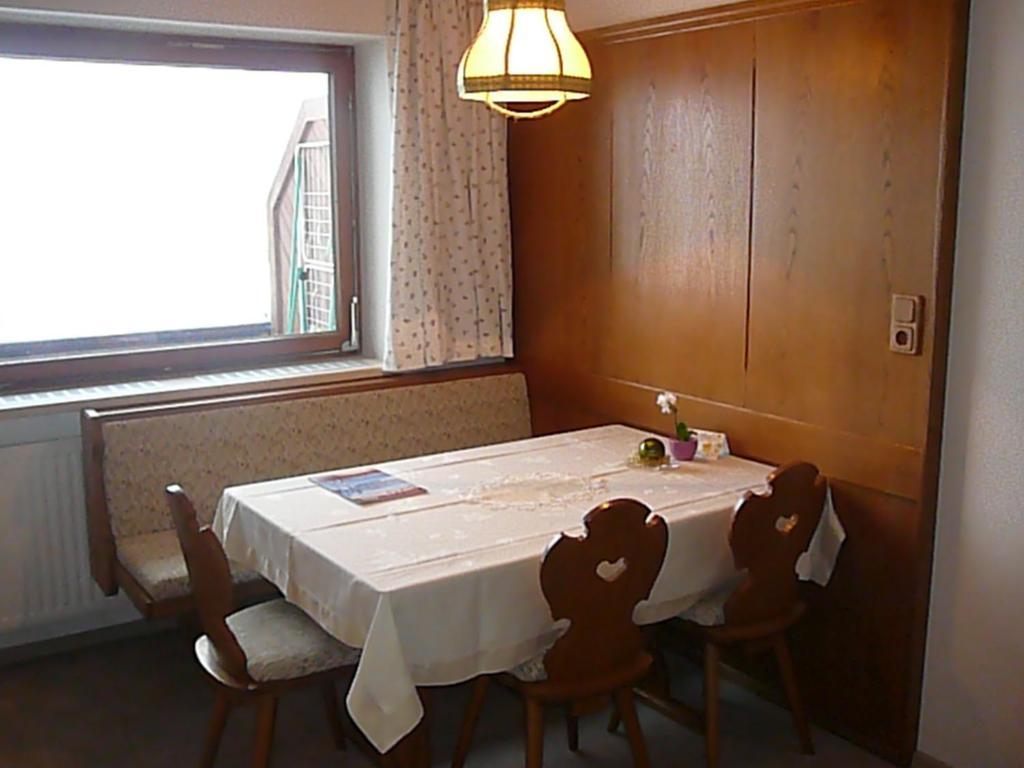 Ferienwohnungen Kathrein Reutte Room photo